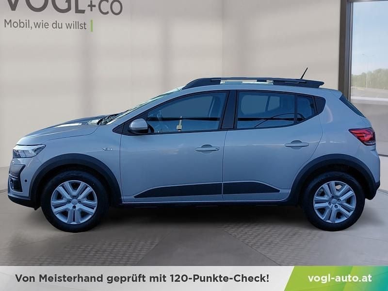 Gebraucht Dacia Sandero Expression 91 PS (66 kW) 2023 Grau Kleinwagen