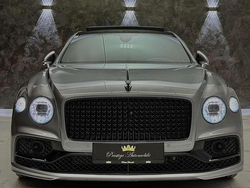 Gebraucht Bentley Flying Spur Mulliner 544 PS (400 kW) 2022 Grau Limousine