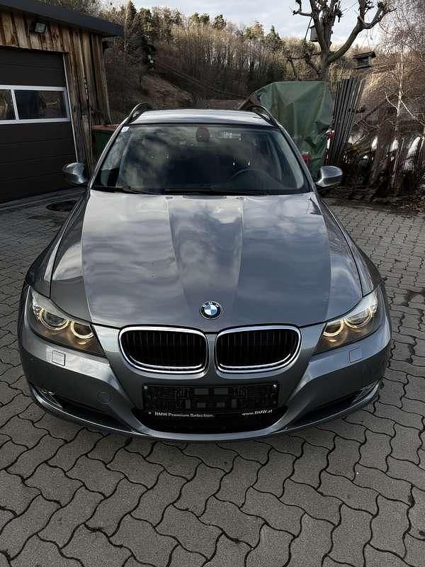 Gebraucht BMW 318 Advantage 143 PS (105 kW) 2008 Kombi