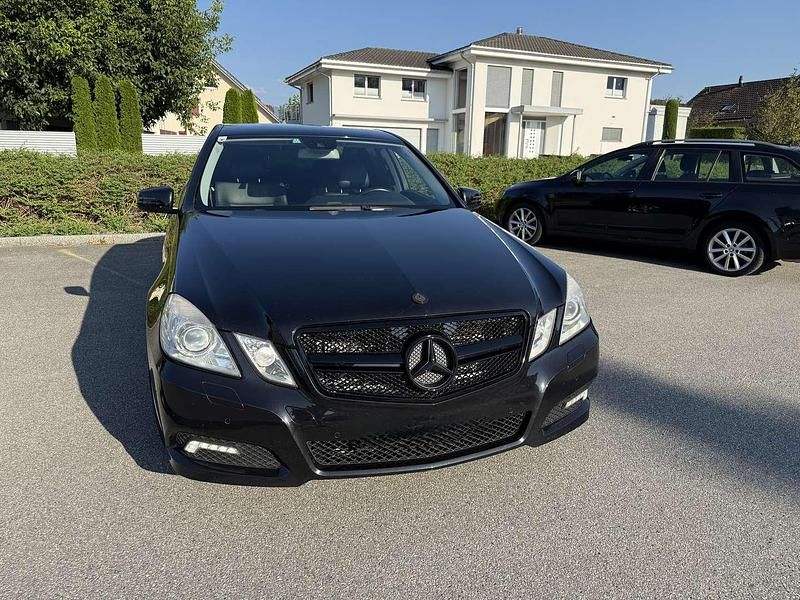 Gebraucht Mercedes E350 Avantgarde 231 PS (169 kW) 2010 Schwarz Limousine