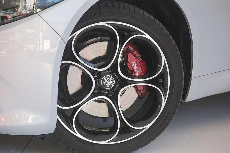 Gebraucht Alfa Romeo Giulia Sprint 280 PS (205 kW) 2025 Silber Limousine