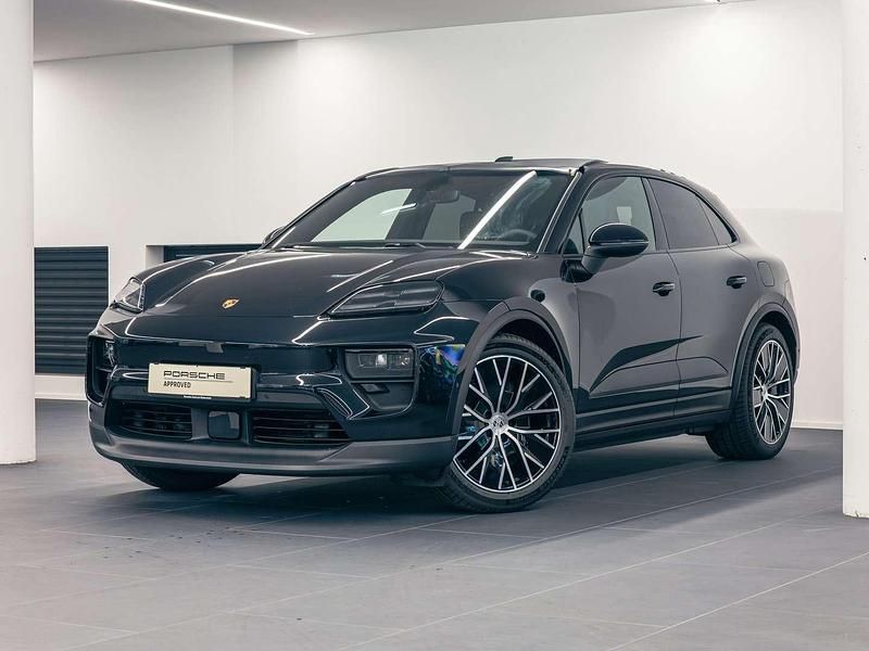 Schwarz metallic Neu 2025 Porsche Macan SUV | € 91.950 (Teuer) - Bild 1/4