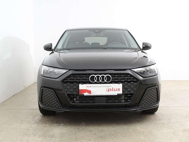 Neu Audi A1 116 PS (85 kW) 2025 Schwarz Kleinwagen