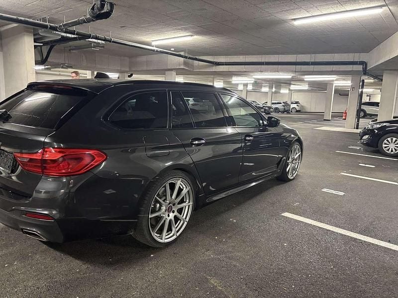Gebraucht BMW 530 M Sport 265 PS (194 kW) 2017 Kombi