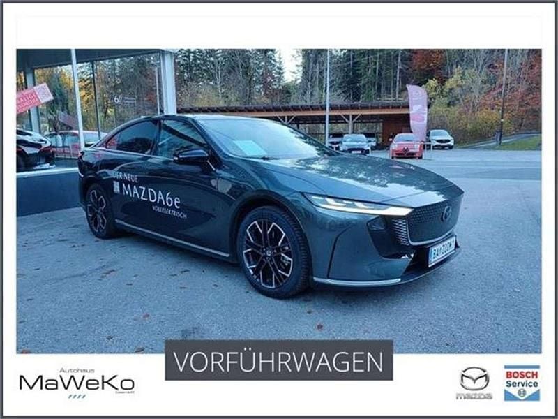 Neu Mazda 6e Takumi-Line 180 kW (245 PS) 2025 Grau Limousine