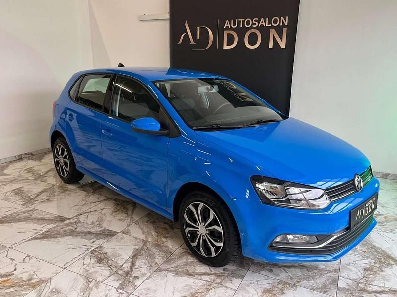 Gebraucht VW Polo Comfortline 90 PS (66 kW) 2016 Blau Kleinwagen