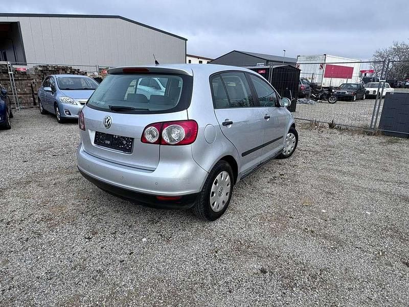 Gebraucht VW Golf IV Trendline 90 PS (66 kW) 2006 Silber Limousine
