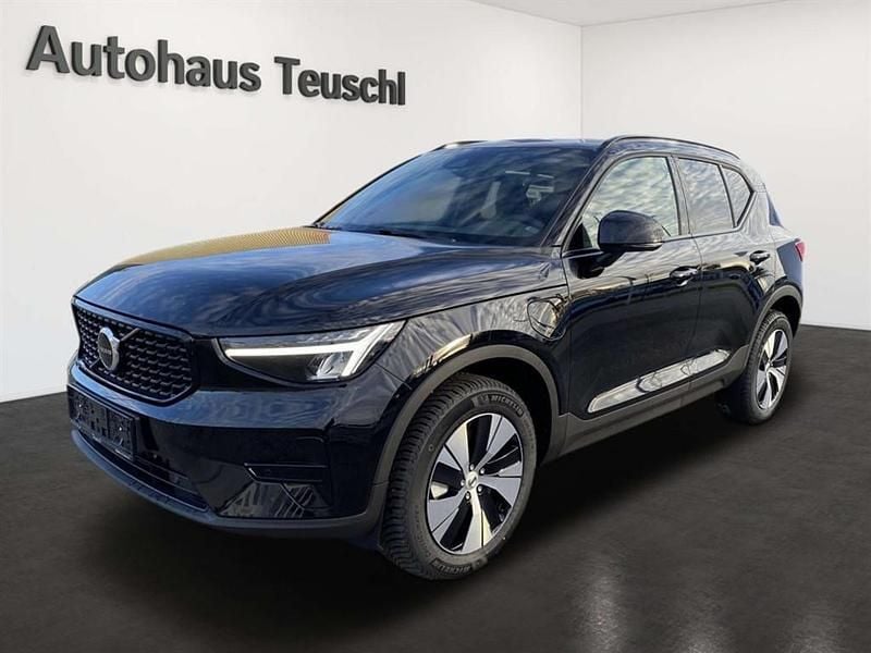 Gebraucht Volvo XC40 Plus 129 PS (94 kW) 2023 Schwarz SUV