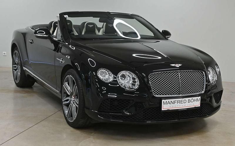 Gebraucht Bentley Continental GT Convertible Mulliner 507 PS (372 kW) 2019 Schwarz Cabrio