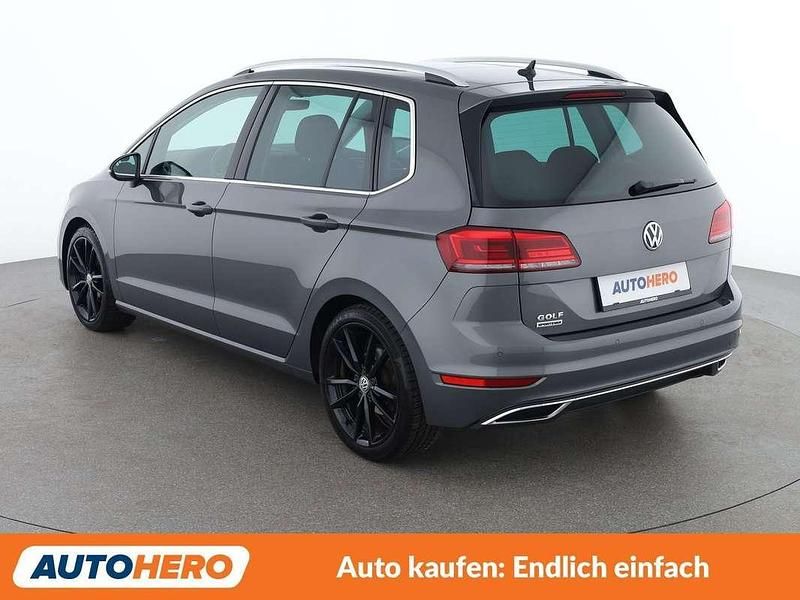 Gebraucht VW Golf Sportsvan Highline 131 PS (96 kW) 2019 Grau Van / Kleinbus