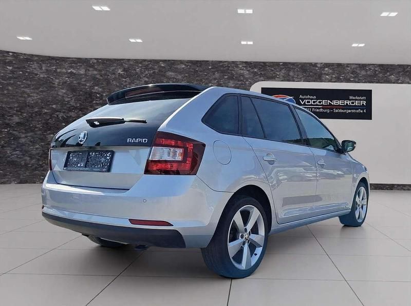 Gebraucht Skoda Rapid Sport 110 PS (80 kW) 2018 Silber Limousine