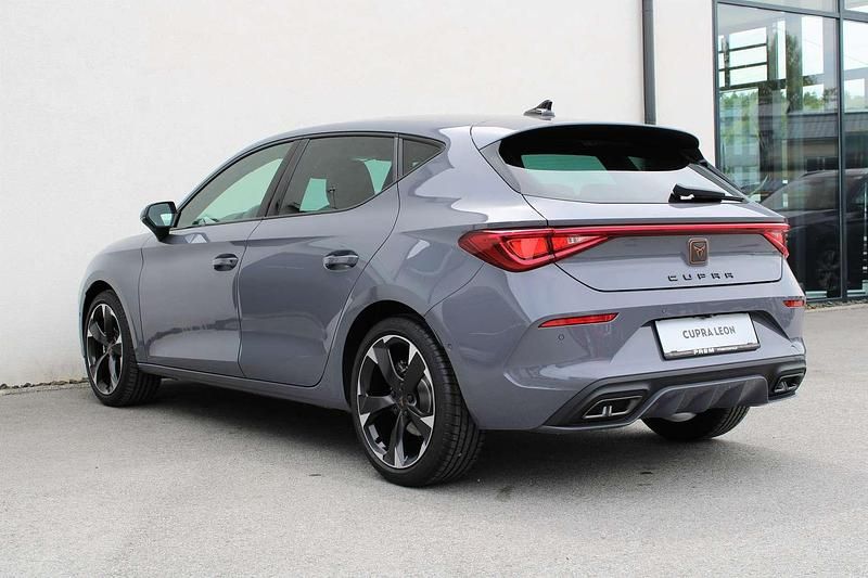 Gebraucht Cupra Leon 150 PS (110 kW) 2024 Grau Kombi