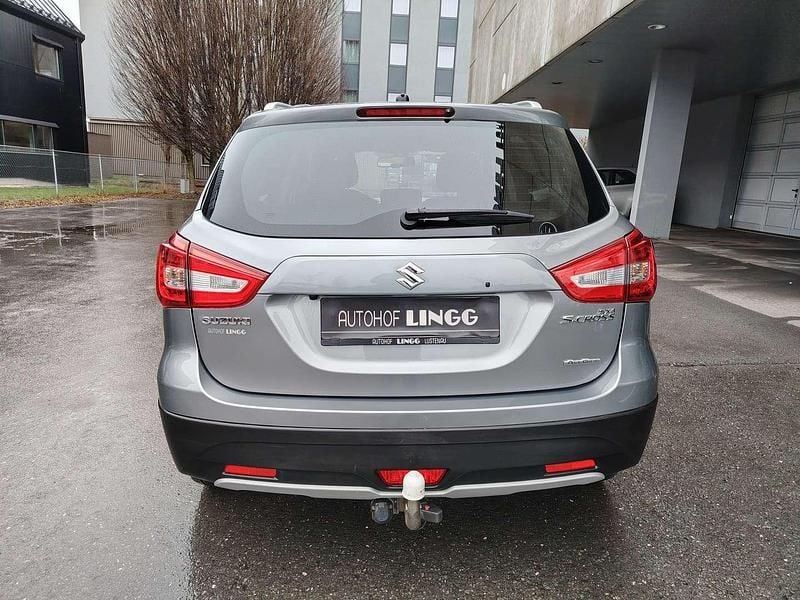 Gebraucht Suzuki SX4 S-Cross 140 PS (102 kW) 2019 Grau SUV