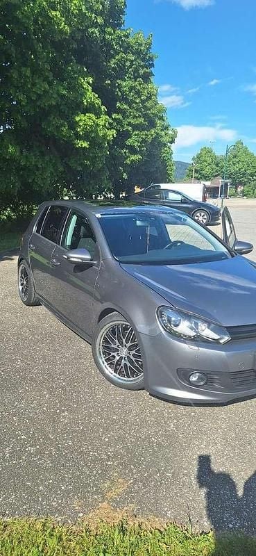 Gebraucht VW Golf VI Highline 122 PS (89 kW) 2011 Kleinwagen
