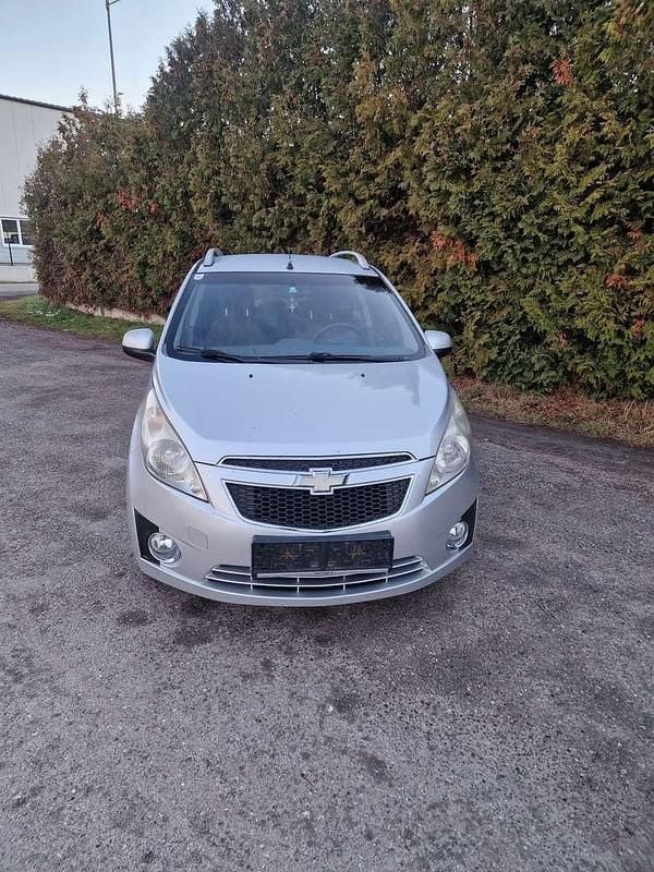 Gebraucht Chevrolet Spark 68 PS (50 kW) 2010 Kleinwagen