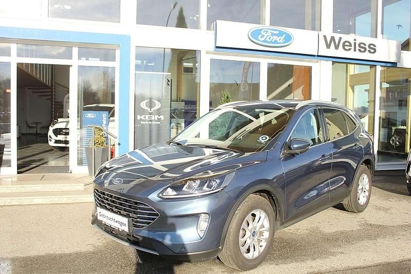Gebraucht Ford Kuga Titanium 150 PS (110 kW) 2020 Blau SUV
