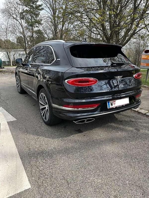 Gebraucht Bentley Bentayga 340 PS (250 kW) 2021 Schwarz SUV
