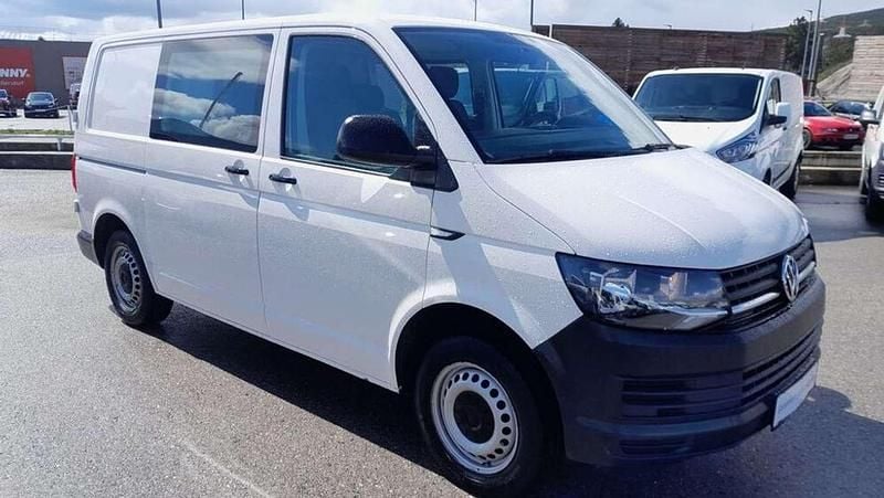 Gebraucht VW Transporter 102 PS (75 kW) 2019 Weiß Van