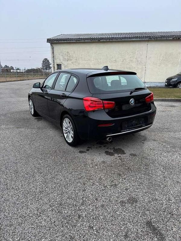 Gebraucht BMW 118 Urban Line 150 PS (110 kW) 2016 Schwarz Kleinwagen