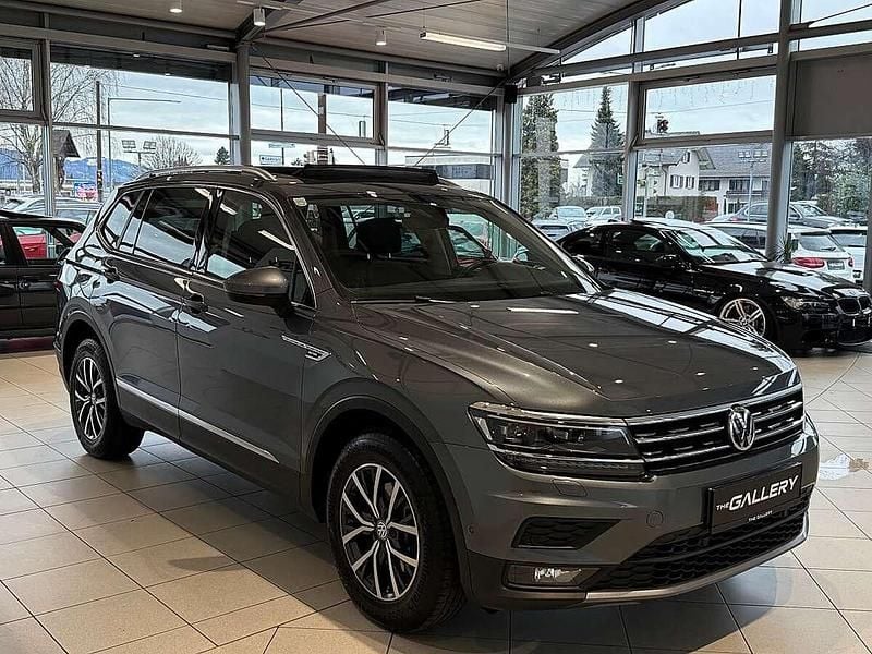 Gebraucht VW Tiguan Allspace 150 PS (110 kW) 2019 Grau SUV