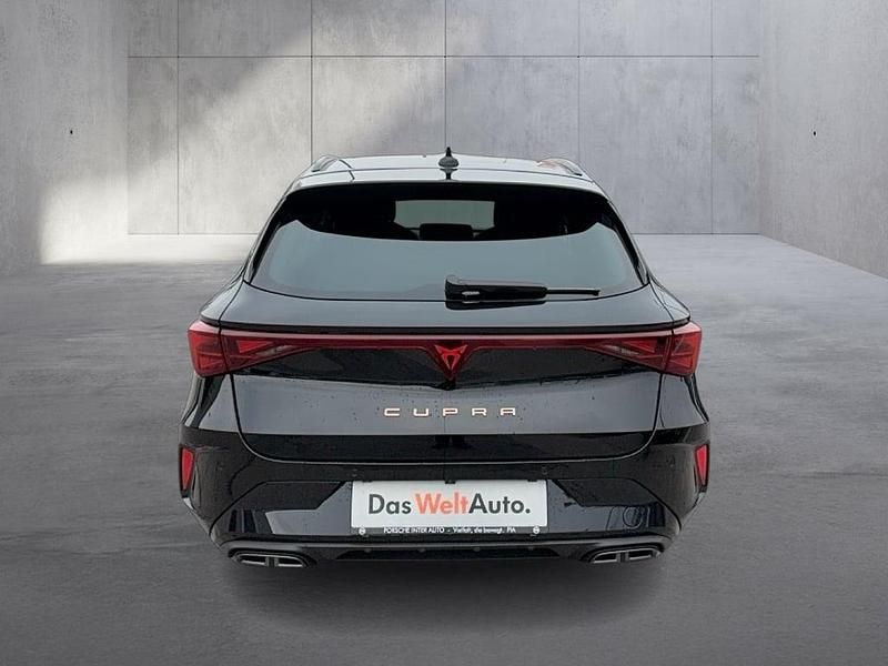 Neu Cupra Leon 150 PS (110 kW) 2026 Schwarz  metallic Kombi