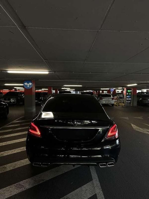 Gebraucht Mercedes C200 160 PS (117 kW) 2019 Limousine