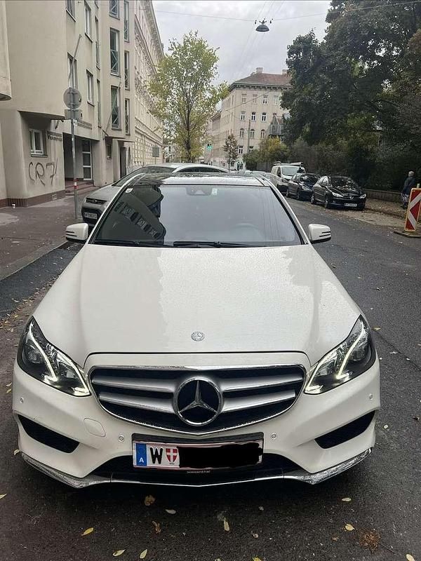 Gebraucht Mercedes E300 231 PS (169 kW) 2013 Limousine