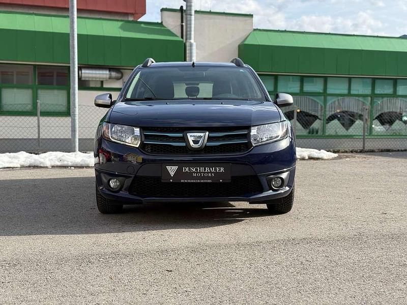 Gebraucht Dacia Logan MCV Celebration 90 PS (66 kW) 2015 Blau Kombi