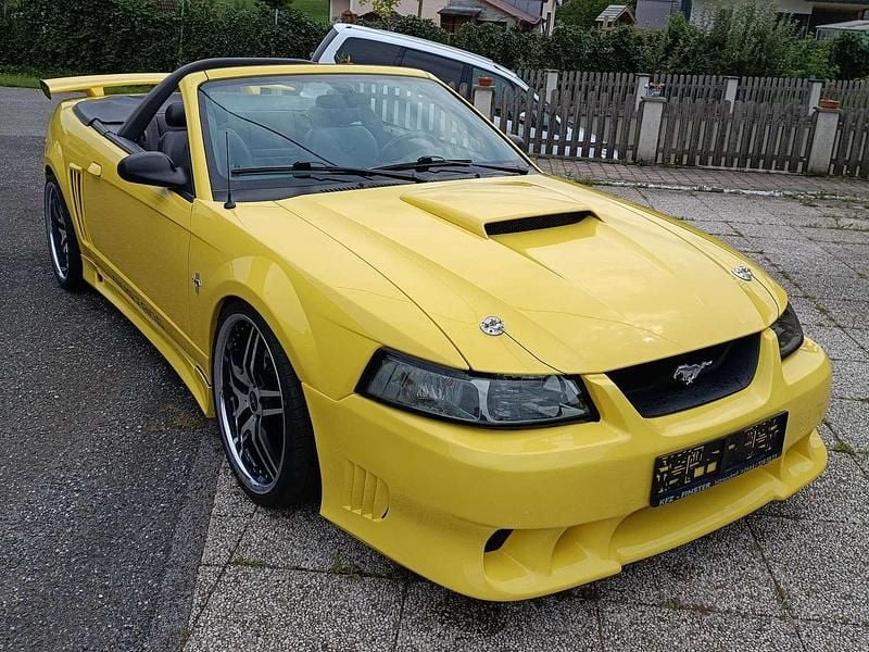 Gebraucht Ford Mustang GT 264 PS (194 kW) 2000 Gelb Cabrio