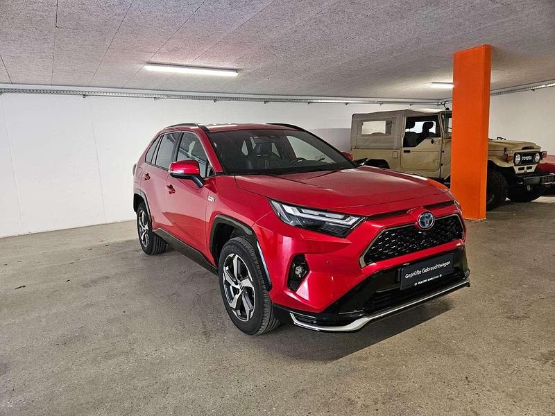 Rot Gebraucht 2022 Toyota RAV4 Hybrid Active SUV | € 38.900 (Fairer Preis) - Bild 1/4