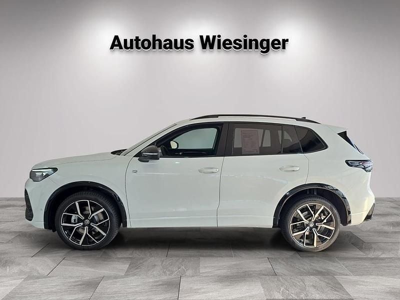 Gebraucht VW Tiguan Sport 193 PS (141 kW) 2025 Weiss  normal SUV