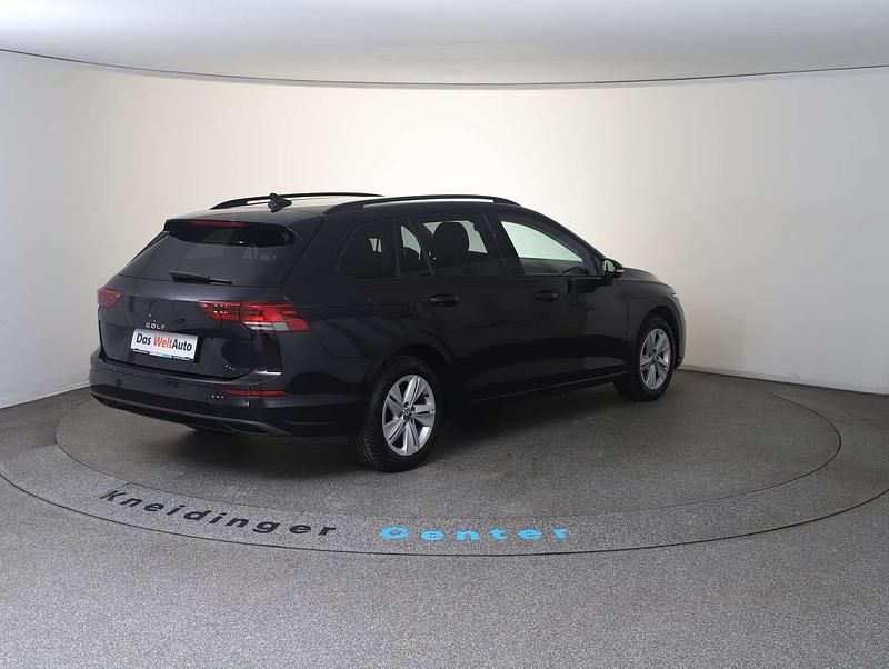 Gebraucht VW Golf VIII Life 116 PS (85 kW) 2022 Schwarz Kombi