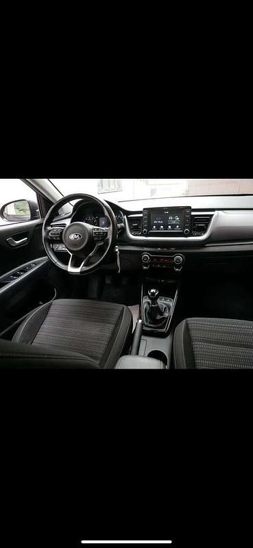 Gebraucht Kia Stonic Silver 83 PS (61 kW) 2019 SUV