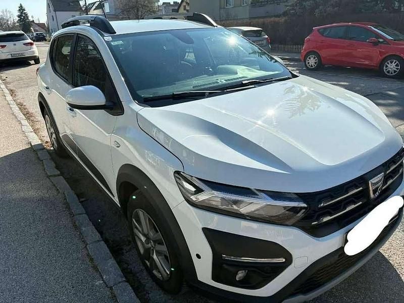 Gebraucht Dacia Sandero Comfort 90 PS (66 kW) 2022 Weiß Limousine