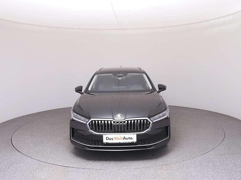 Gebraucht Skoda Superb Selection 150 PS (110 kW) 2025 Schwarz  metallic Kombi