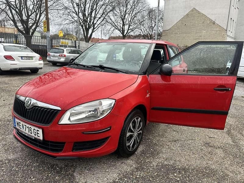 Gebraucht Skoda Fabia Ambiente 86 PS (63 kW) 2009 Limousine
