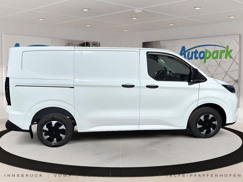 Gebraucht Ford Transit Custom Trend 233 PS (171 kW) 2024 Weiß SUV