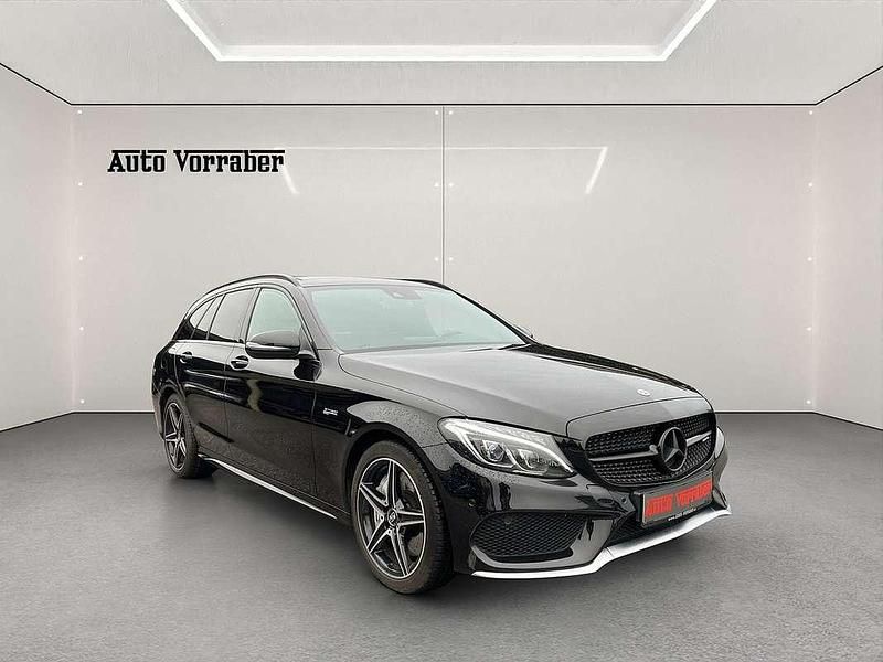 Gebraucht Mercedes C43 AMG AMG 367 PS (269 kW) 2018 Schwarz Kombi