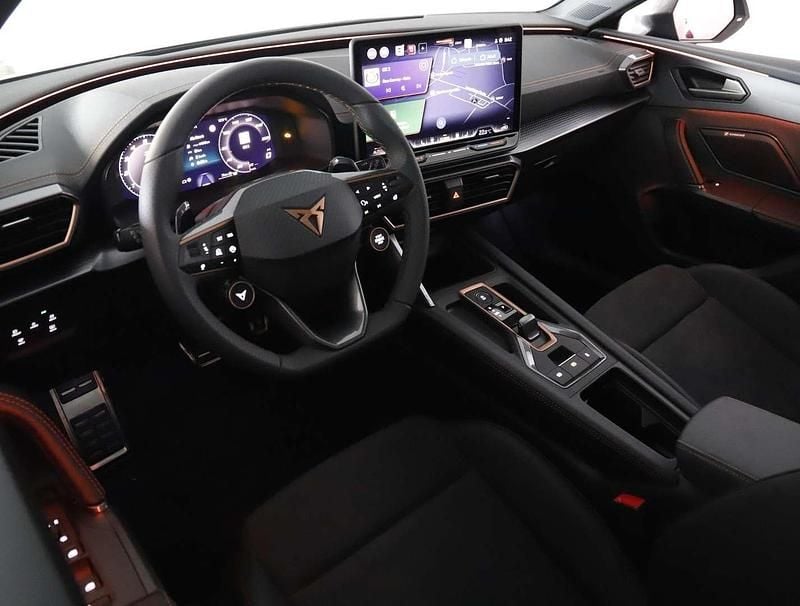 Gebraucht Cupra Leon 150 PS (110 kW) 2025 Dunkelgrau  metallicperleffekt Kombi