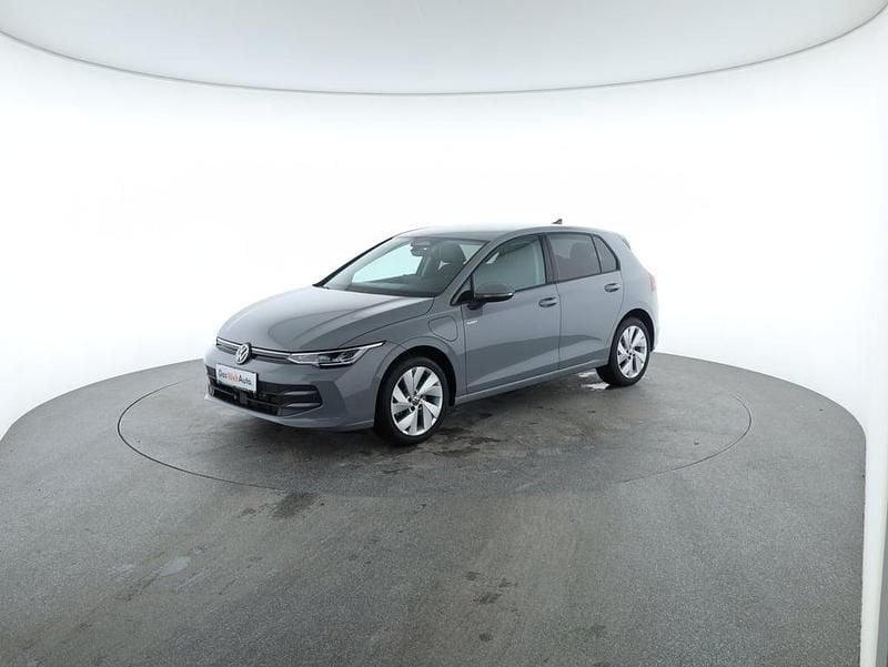 Mittelgrau normal Neu 2026 VW Golf VIII | € 32.650 (Guter Preis) - Bild 1/4