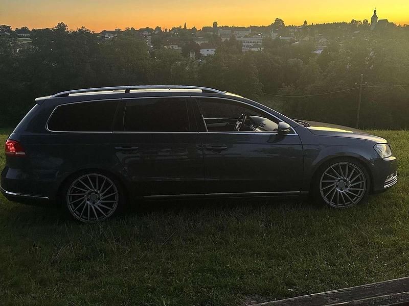 Gebraucht VW Passat Comfortline 170 PS (125 kW) 2012 Grau Kombi