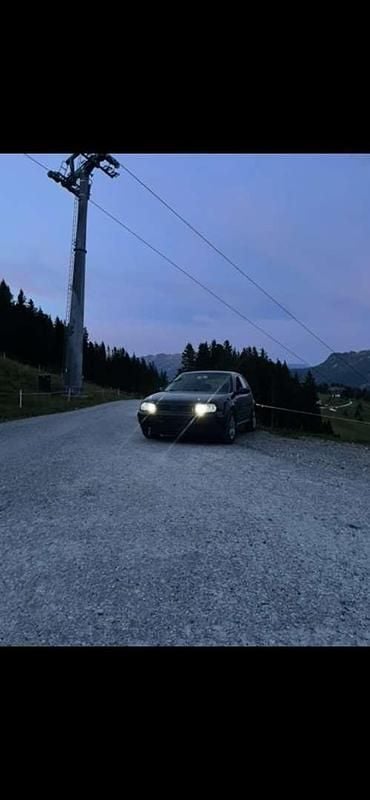 Gebraucht VW Golf IV Comfortline 90 PS (66 kW) 2000 Limousine