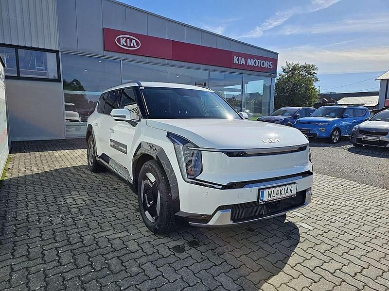 Gebraucht Kia EV9 Earth 150 kW (204 PS) 2023 Weiß SUV