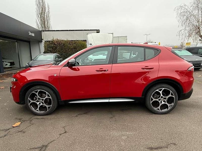 Gebraucht Alfa Romeo Tonale Ti 131 PS (96 kW) 2023 Rot SUV