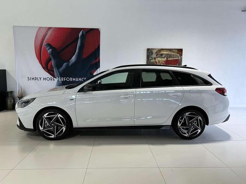 Neu Hyundai i30 N Line 140 PS (102 kW) 2025 Weiß Limousine
