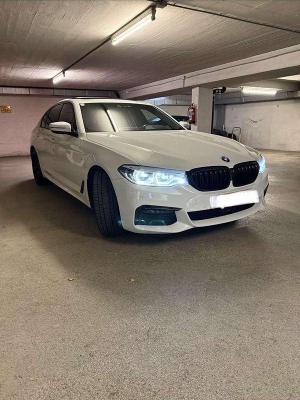 Gebraucht BMW 530 M Sport 265 PS (194 kW) 2020 Limousine