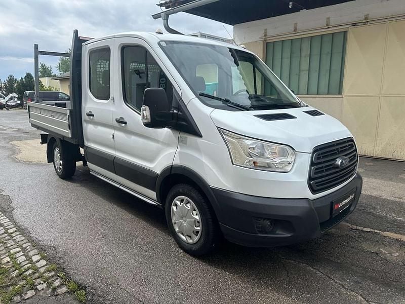 Gebraucht Ford Transit Trend 131 PS (96 kW) 2019 Weiß Van