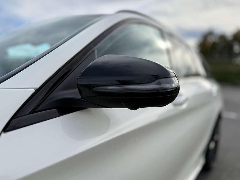 Gebraucht Mercedes C43 AMG AMG 367 PS (269 kW) 2018 Weiß Kombi