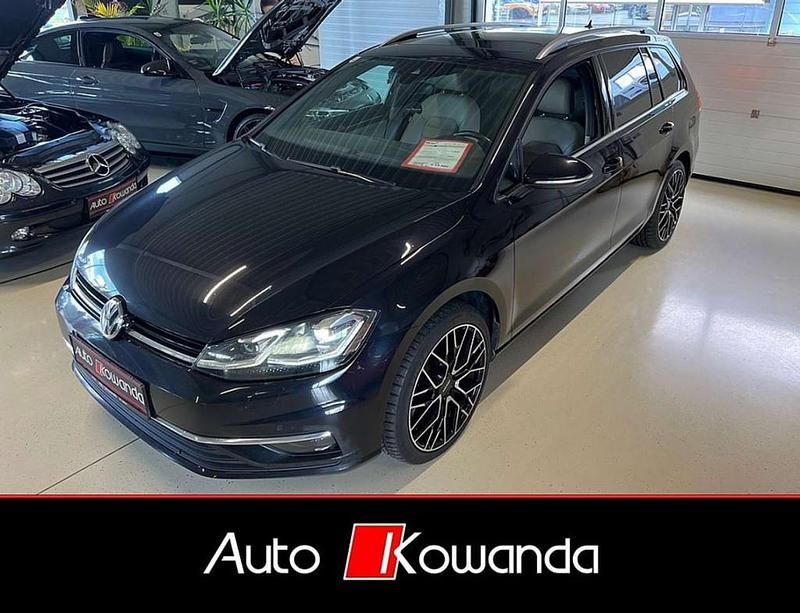 Schwarz Gebraucht 2018 VW Golf VII Edition Kombi | € 16.990 (Fairer Preis) - Bild 1/4