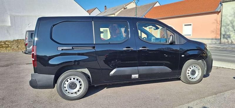 Gebraucht Fiat Doblò S 129 PS (94 kW) 2023 Schwarz Van / Kleinbus